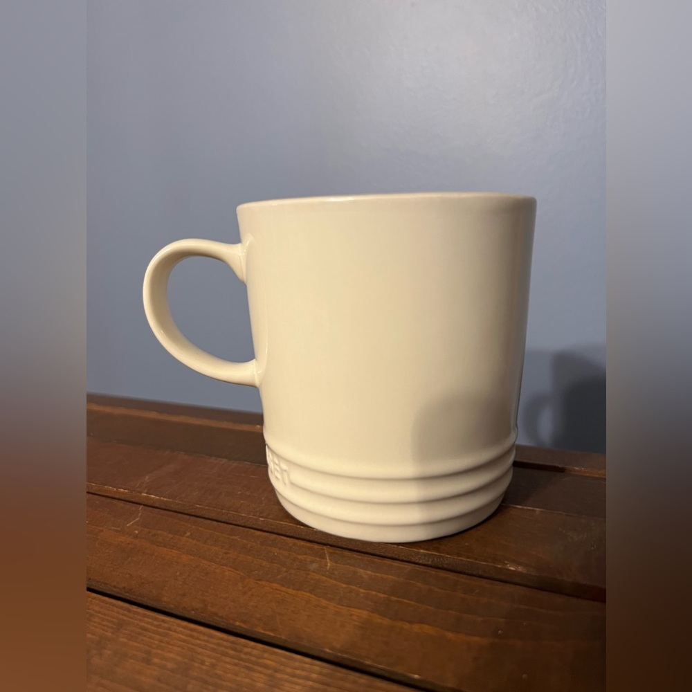 Le Creuset Off‎ White Stoneware Coffee Tea Mug Cup 12 oz